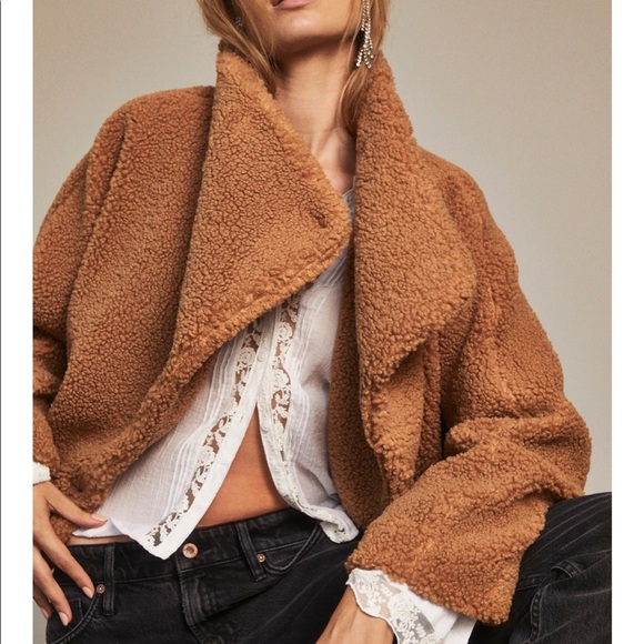 SOLD✨FREE PEOPLE Izzy Wrap Teddy Sand Chestnut Jacket - Picture 2 of 11